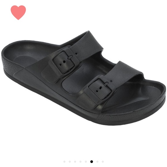 Black Slip Ons Sandals - Picture 4 of 4